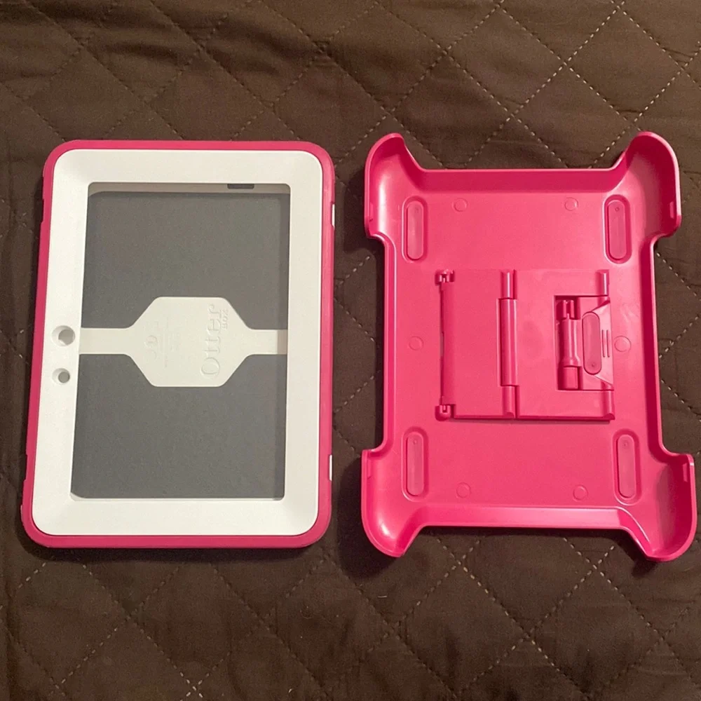 Hot Pink Otterbox for IPad Mini